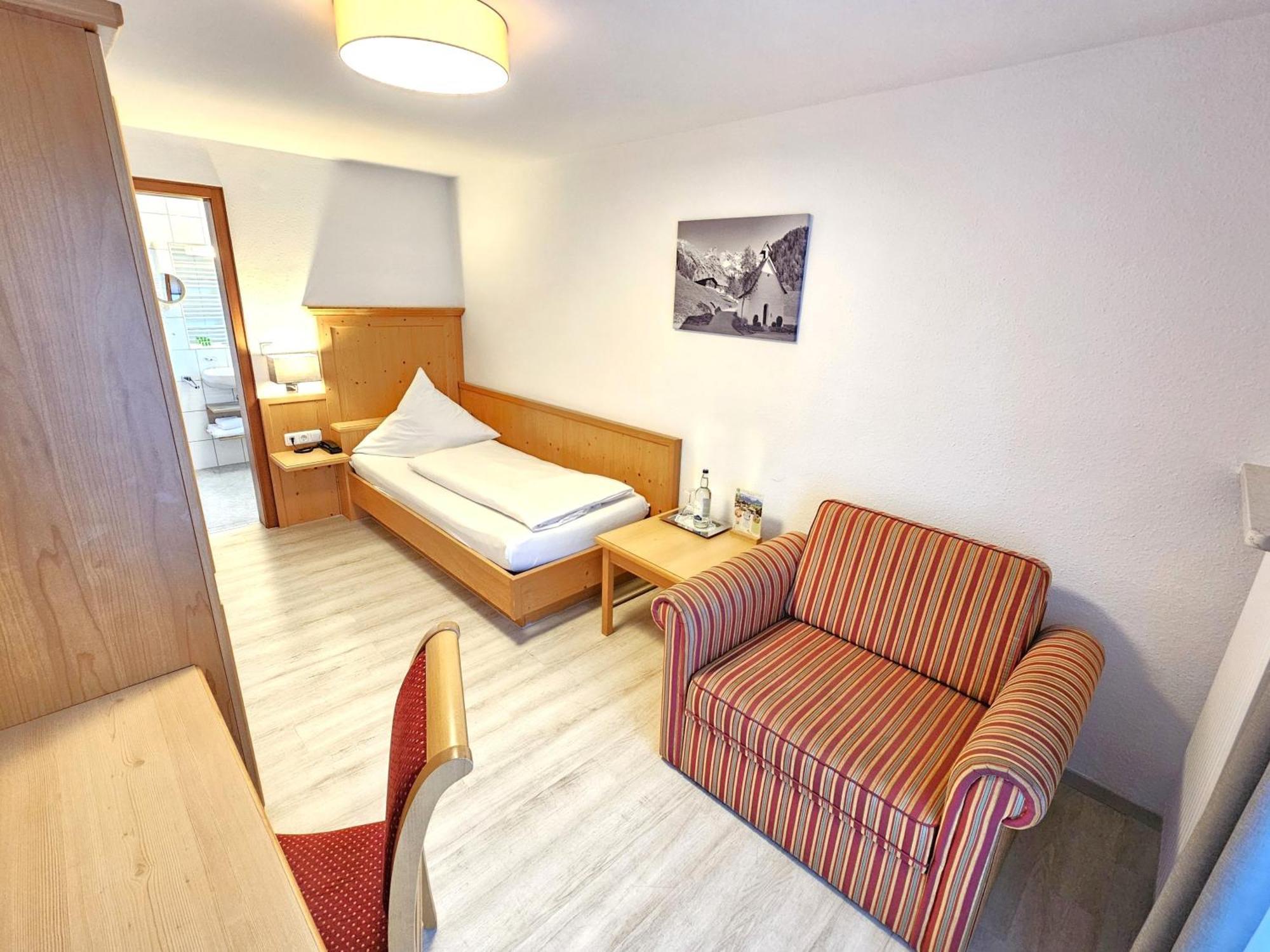 Hotel Cafe Fuggerhof Oberstdorf Eksteriør bilde