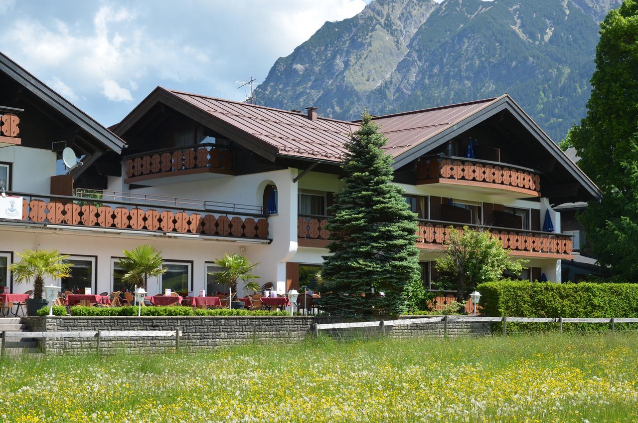 Hotel Cafe Fuggerhof Oberstdorf Eksteriør bilde